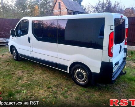 Белый Рено Трафик, объемом двигателя 2 л и пробегом 245 тыс. км за 8500 $, фото 1 на Automoto.ua