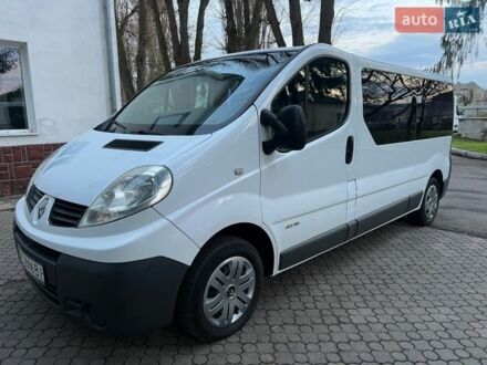 Белый Рено Трафик, объемом двигателя 2 л и пробегом 356 тыс. км за 9500 $, фото 1 на Automoto.ua