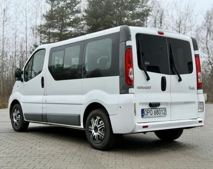 Білий Рено Трафік, об'ємом двигуна 2 л та пробігом 276 тис. км за 2400 $, фото 1 на Automoto.ua