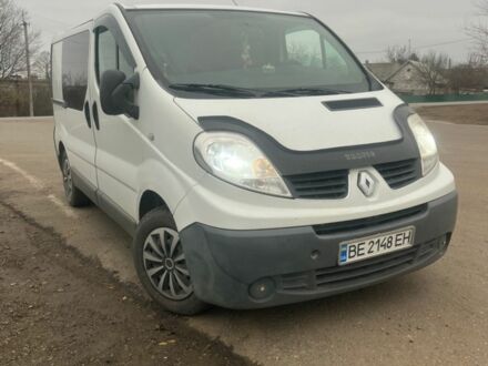 Білий Рено Трафік, об'ємом двигуна 2 л та пробігом 403 тис. км за 9900 $, фото 1 на Automoto.ua