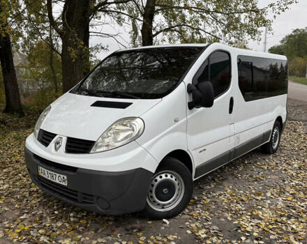Рено Трафик 2009 в Броварах на Automoto.ua Белый Рено Трафик, объемом двигателя 2 л и пробегом 344 тыс. км за 9400 $, фото 1 на Automoto.ua