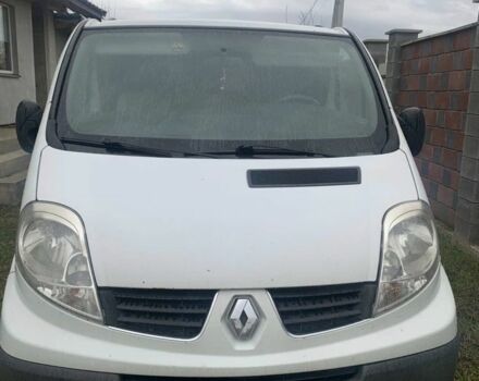Белый Рено Трафик, объемом двигателя 2 л и пробегом 3 тыс. км за 10000 $, фото 1 на Automoto.ua