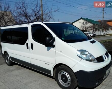 Білий Рено Трафік, об'ємом двигуна 2.5 л та пробігом 383 тис. км за 12500 $, фото 1 на Automoto.ua