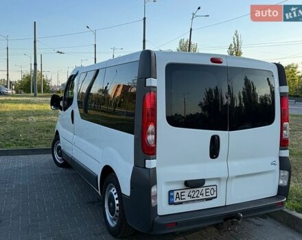 Белый Рено Трафик, объемом двигателя 2 л и пробегом 401 тыс. км за 10500 $, фото 1 на Automoto.ua