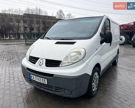 Білий Рено Трафік, об'ємом двигуна 1.99 л та пробігом 298 тис. км за 8150 $, фото 1 на Automoto.ua