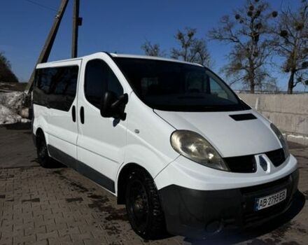 Білий Рено Трафік, об'ємом двигуна 1.9 л та пробігом 332 тис. км за 10600 $, фото 1 на Automoto.ua