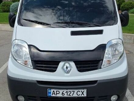 Білий Рено Трафік, об'ємом двигуна 2.5 л та пробігом 324 тис. км за 9900 $, фото 1 на Automoto.ua