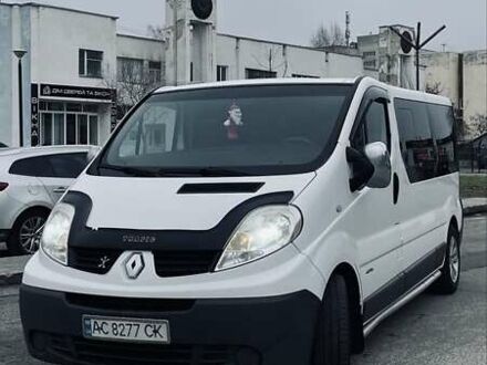 Белый Рено Трафик, объемом двигателя 2 л и пробегом 450 тыс. км за 12200 $, фото 1 на Automoto.ua