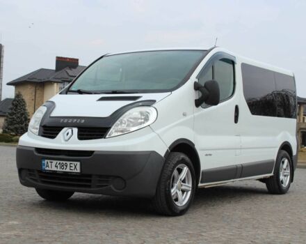 Белый Рено Трафик, объемом двигателя 2 л и пробегом 251 тыс. км за 12328 $, фото 1 на Automoto.ua