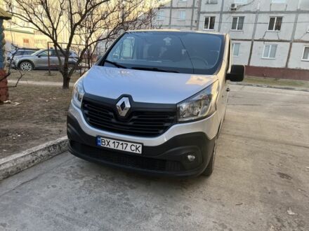 Білий Рено Трафік, об'ємом двигуна 1.5 л та пробігом 202 тис. км за 16800 $, фото 1 на Automoto.ua