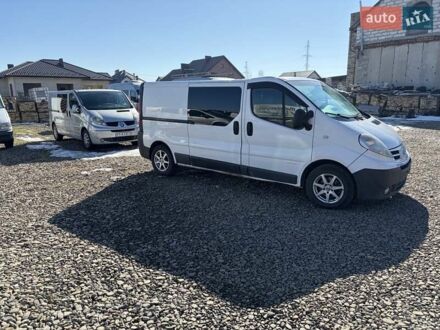 Белый Рено Трафик, объемом двигателя 2.5 л и пробегом 302 тыс. км за 7900 $, фото 1 на Automoto.ua