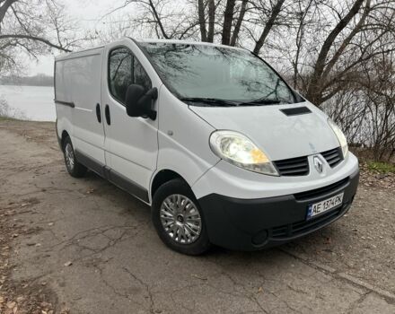 Белый Рено Трафик, объемом двигателя 2 л и пробегом 260 тыс. км за 10600 $, фото 1 на Automoto.ua
