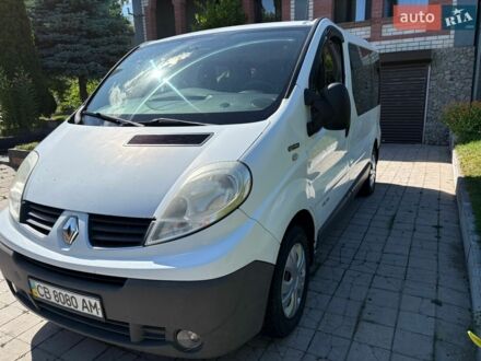 Білий Рено Трафік, об'ємом двигуна 2.5 л та пробігом 300 тис. км за 8200 $, фото 1 на Automoto.ua
