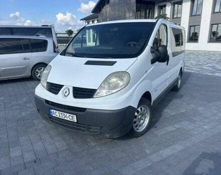 Белый Рено Трафик, объемом двигателя 2 л и пробегом 393 тыс. км за 9800 $, фото 1 на Automoto.ua