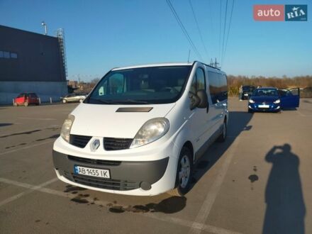 Білий Рено Трафік, об'ємом двигуна 2.5 л та пробігом 418 тис. км за 10500 $, фото 1 на Automoto.ua