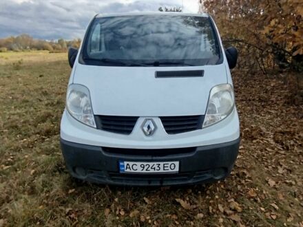 Рено Трафик 2011 в Ковель на Automoto.ua Белый Рено Трафик, объемом двигателя 2 л и пробегом 330 тыс. км за 10900 $, фото 1 на Automoto.ua