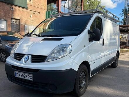 Белый Рено Трафик, объемом двигателя 2 л и пробегом 410 тыс. км за 10500 $, фото 1 на Automoto.ua