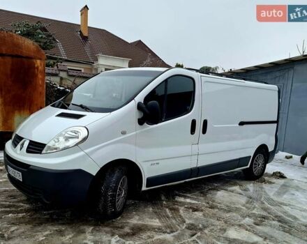 Білий Рено Трафік, об'ємом двигуна 2 л та пробігом 303 тис. км за 15300 $, фото 1 на Automoto.ua