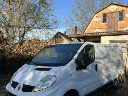 Белый Рено Трафик, объемом двигателя 2 л и пробегом 400 тыс. км за 8500 $, фото 1 на Automoto.ua