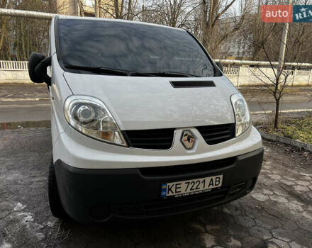 Білий Рено Трафік, об'ємом двигуна 2 л та пробігом 276 тис. км за 13500 $, фото 1 на Automoto.ua