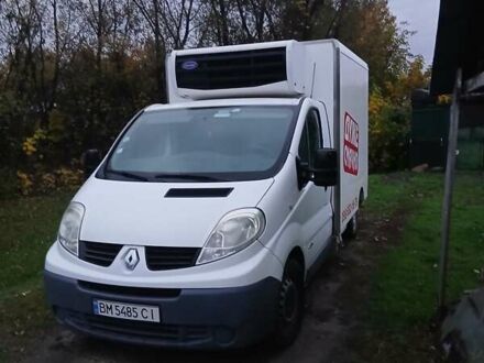 Белый Рено Трафик, объемом двигателя 2 л и пробегом 284 тыс. км за 11000 $, фото 1 на Automoto.ua