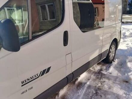 Белый Рено Трафик, объемом двигателя 2 л и пробегом 330 тыс. км за 10700 $, фото 1 на Automoto.ua