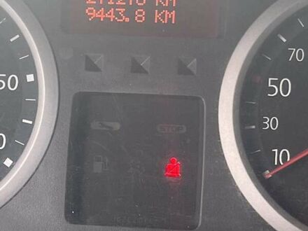 Белый Рено Трафик, объемом двигателя 2 л и пробегом 271 тыс. км за 10500 $, фото 1 на Automoto.ua