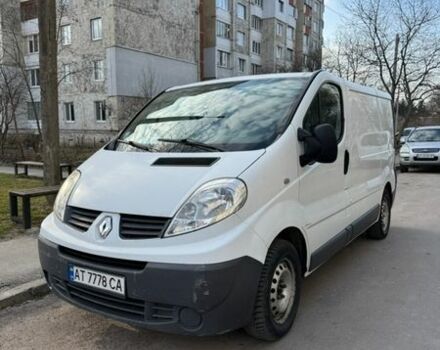 Белый Рено Трафик, объемом двигателя 2 л и пробегом 299 тыс. км за 8200 $, фото 1 на Automoto.ua