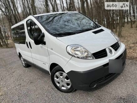 Рено Трафик 2013 в Львове на Automoto.ua Белый Рено Трафик, объемом двигателя 2 л и пробегом 315 тыс. км за 13700 $, фото 1 на Automoto.ua