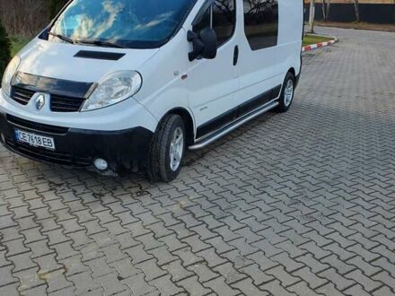 Белый Рено Трафик, объемом двигателя 2 л и пробегом 350 тыс. км за 12750 $, фото 1 на Automoto.ua