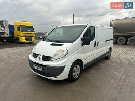 Белый Рено Трафик, объемом двигателя 2 л и пробегом 220 тыс. км за 9999 $, фото 1 на Automoto.ua
