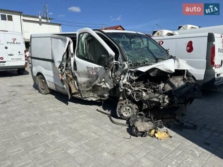 Рено Трафик 2013 в Тернополе на Automoto.ua Белый Рено Трафик, объемом двигателя 2 л и пробегом 390 тыс. км за 2100 $, фото 1 на Automoto.ua