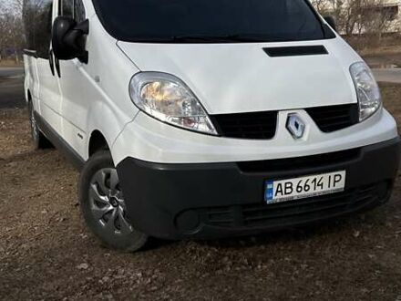 Рено Трафик 2014 в Казатине на Automoto.ua Белый Рено Трафик, объемом двигателя 2 л и пробегом 300 тыс. км за 12800 $, фото 1 на Automoto.ua