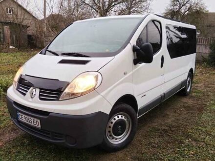 Белый Рено Трафик, объемом двигателя 2 л и пробегом 283 тыс. км за 14500 $, фото 1 на Automoto.ua