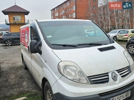 Белый Рено Трафик, объемом двигателя 2 л и пробегом 483 тыс. км за 11000 $, фото 1 на Automoto.ua