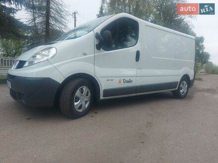 Белый Рено Трафик, объемом двигателя 0 л и пробегом 160 тыс. км за 13700 $, фото 1 на Automoto.ua