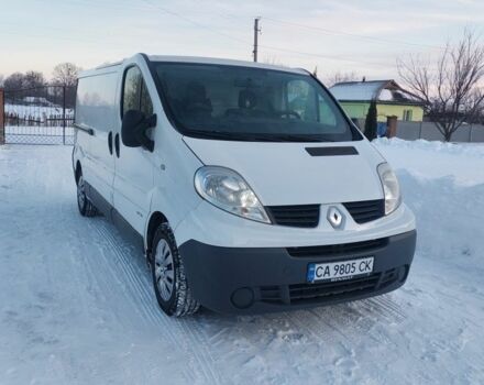 Белый Рено Трафик, объемом двигателя 2 л и пробегом 392 тыс. км за 10800 $, фото 1 на Automoto.ua
