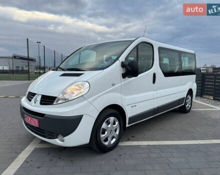 Белый Рено Трафик, объемом двигателя 2 л и пробегом 285 тыс. км за 14850 $, фото 1 на Automoto.ua