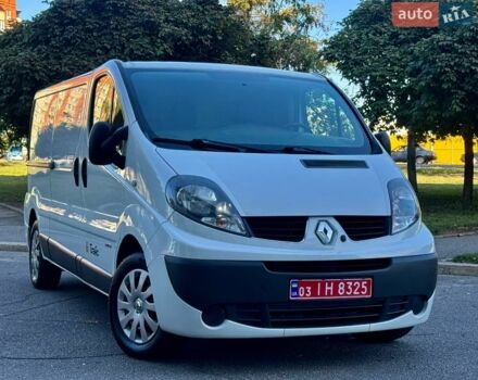 Білий Рено Трафік, об'ємом двигуна 2 л та пробігом 183 тис. км за 13950 $, фото 1 на Automoto.ua