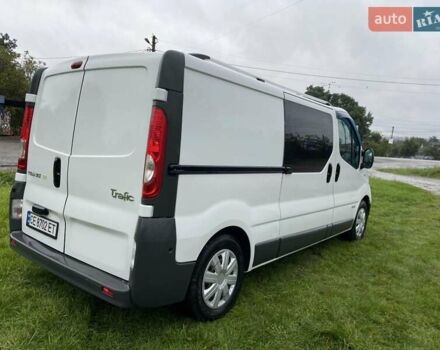 Белый Рено Трафик, объемом двигателя 2 л и пробегом 280 тыс. км за 13700 $, фото 1 на Automoto.ua