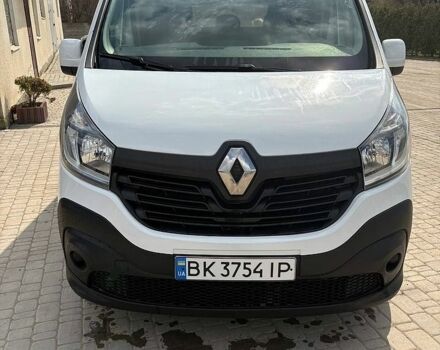 Білий Рено Трафік, об'ємом двигуна 1.6 л та пробігом 280 тис. км за 11800 $, фото 1 на Automoto.ua