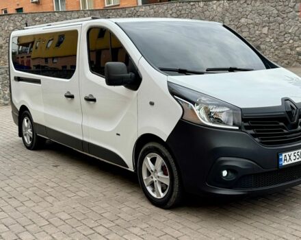 Білий Рено Трафік, об'ємом двигуна 1.6 л та пробігом 258 тис. км за 15000 $, фото 1 на Automoto.ua