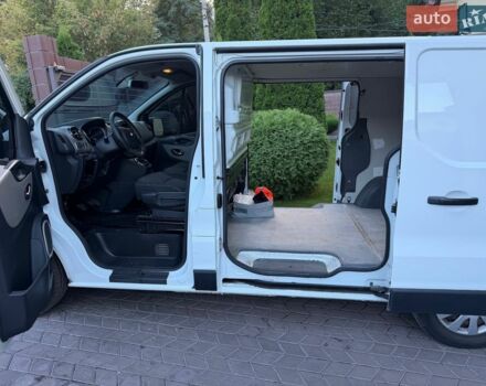 Білий Рено Трафік, об'ємом двигуна 1.6 л та пробігом 205 тис. км за 13700 $, фото 1 на Automoto.ua