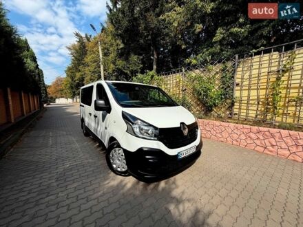Белый Рено Трафик, объемом двигателя 1.6 л и пробегом 226 тыс. км за 13700 $, фото 1 на Automoto.ua