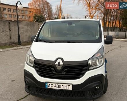 Белый Рено Трафик, объемом двигателя 1.6 л и пробегом 280 тыс. км за 10850 $, фото 1 на Automoto.ua