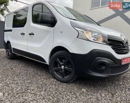 Белый Рено Трафик, объемом двигателя 2 л и пробегом 189 тыс. км за 14799 $, фото 1 на Automoto.ua