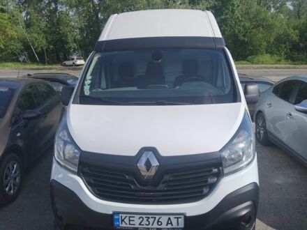 Белый Рено Трафик, объемом двигателя 1.6 л и пробегом 200 тыс. км за 13500 $, фото 1 на Automoto.ua