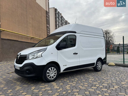Белый Рено Трафик, объемом двигателя 1.6 л и пробегом 231 тыс. км за 11900 $, фото 1 на Automoto.ua