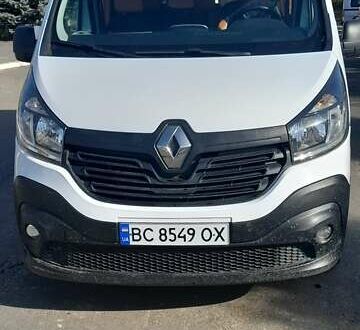 Рено Трафик 2015 в Старом Самборе на Automoto.ua Белый Рено Трафик, объемом двигателя 1.6 л и пробегом 290 тыс. км за 13999 $, фото 1 на Automoto.ua