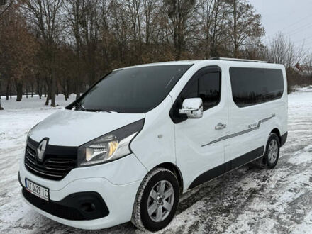 Білий Рено Трафік, об'ємом двигуна 1.6 л та пробігом 170 тис. км за 22000 $, фото 1 на Automoto.ua